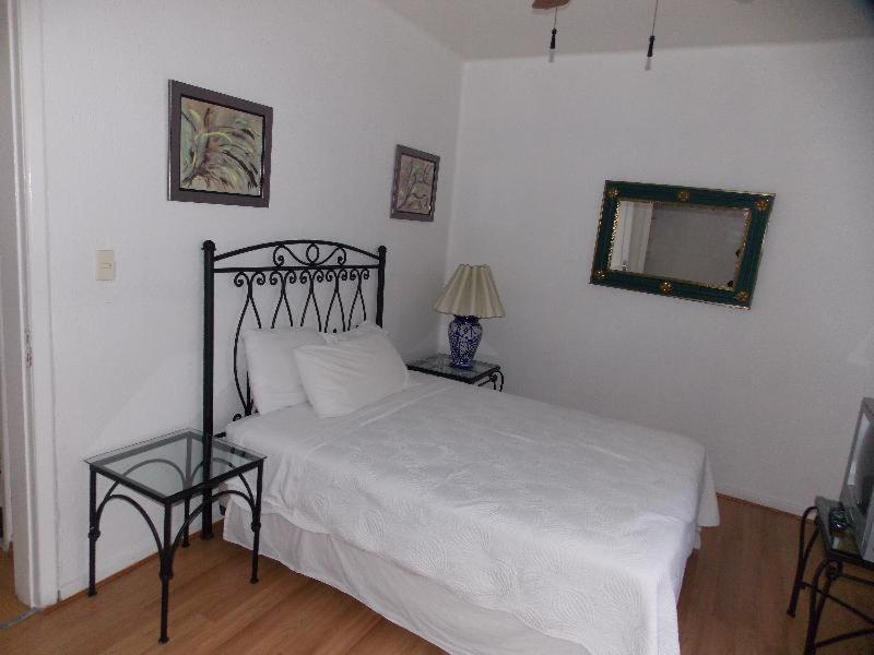 Steinhaus Suites Homero Mexico City Room photo